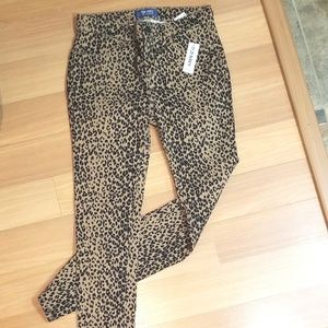 OLD NAVY Cheetah Print Jeggings
